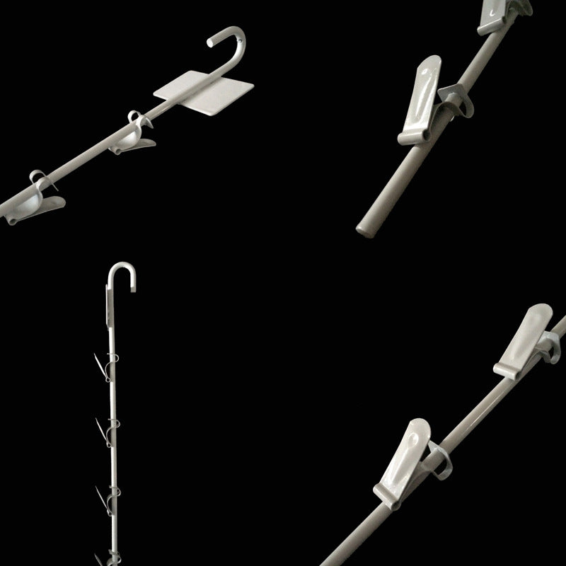 store displaying metal clip strip EGHS0119
